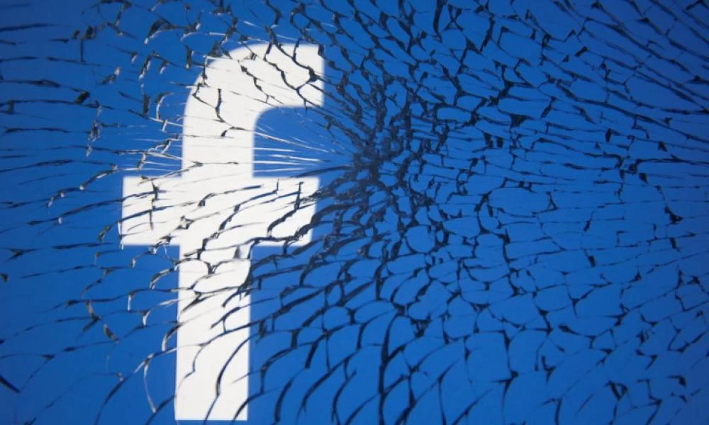 Ρωσικά ΜΜΕ: Το Κρεμλίνο μπλόκαρε το Facebook – Χωρίς πρόσβαση εκατομμύρια Ρώσοι